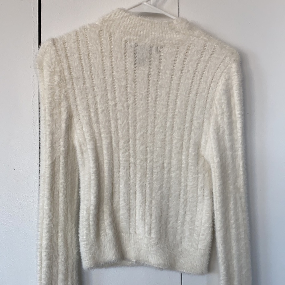 REDUCED! Forever 21 off-white sweater - Picture 4 of 6